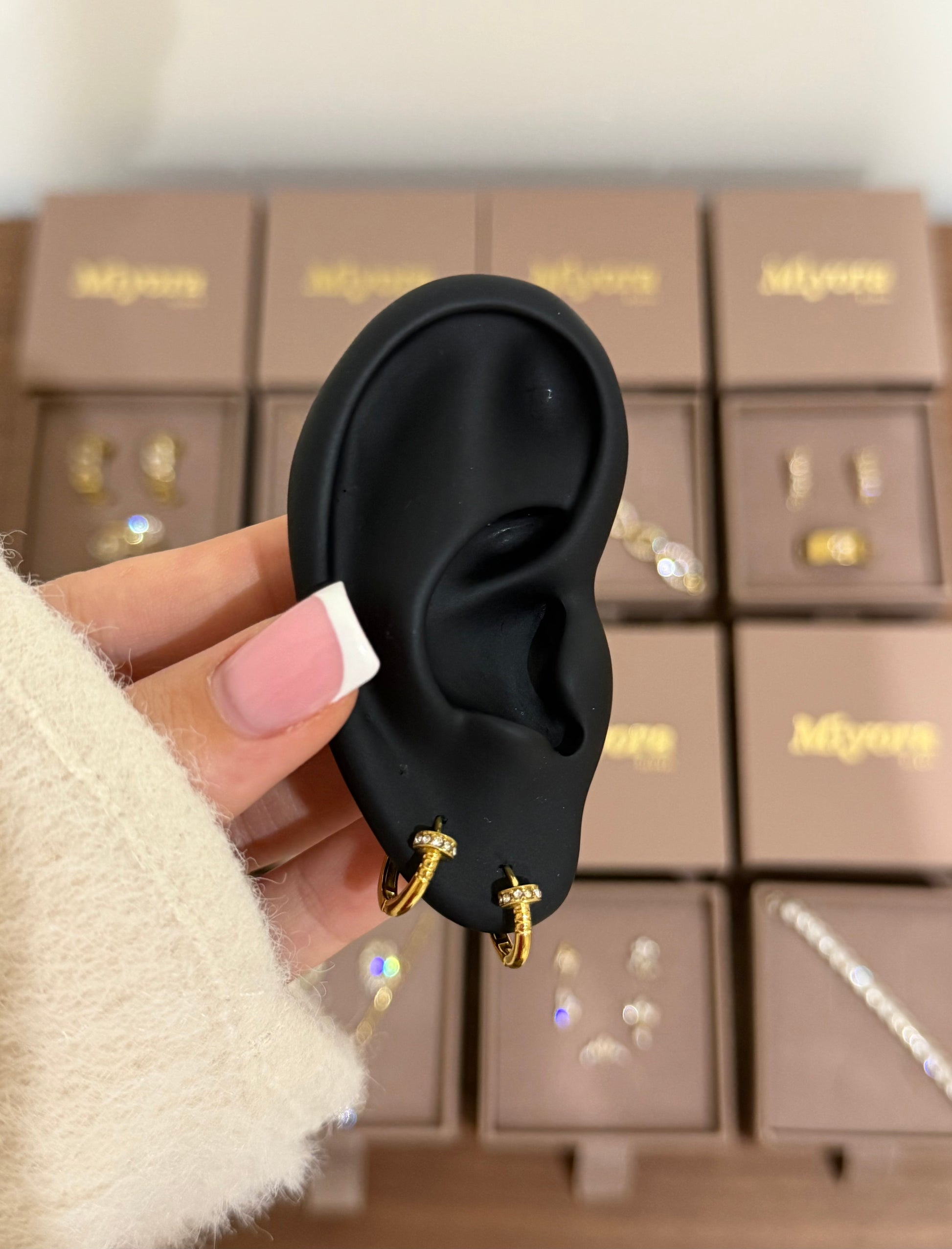 BOUCLES D’OREILLES MONTAIGNE