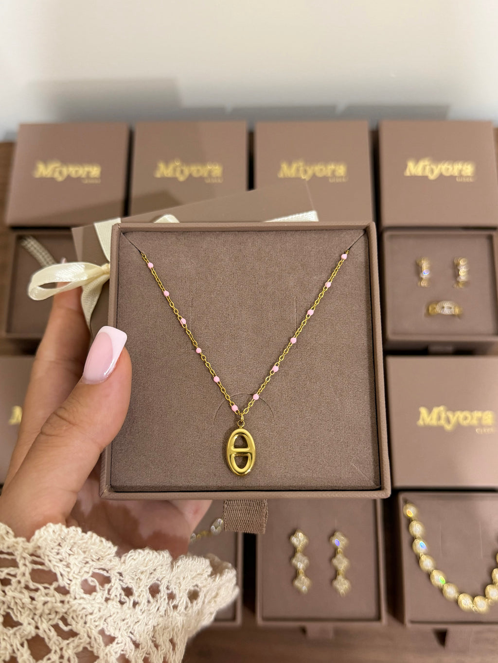 COLLIER MERIN
