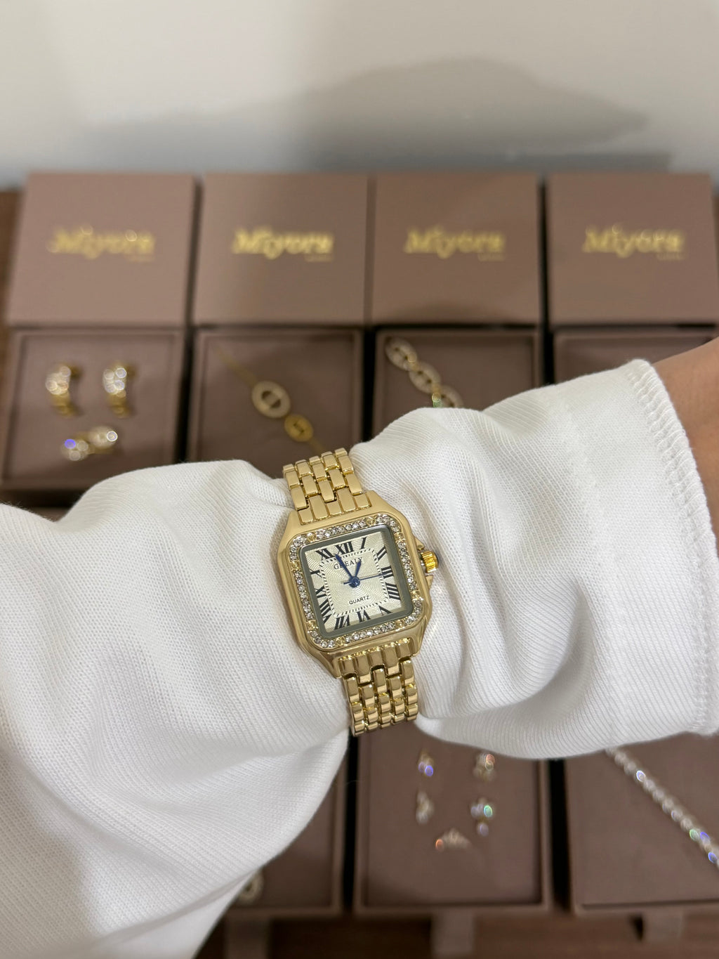 MONTRE NINA OR
