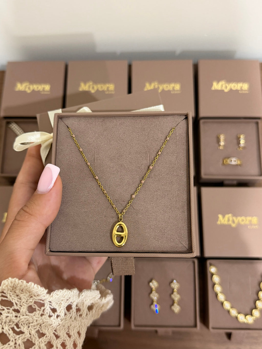 COLLIER MERIN