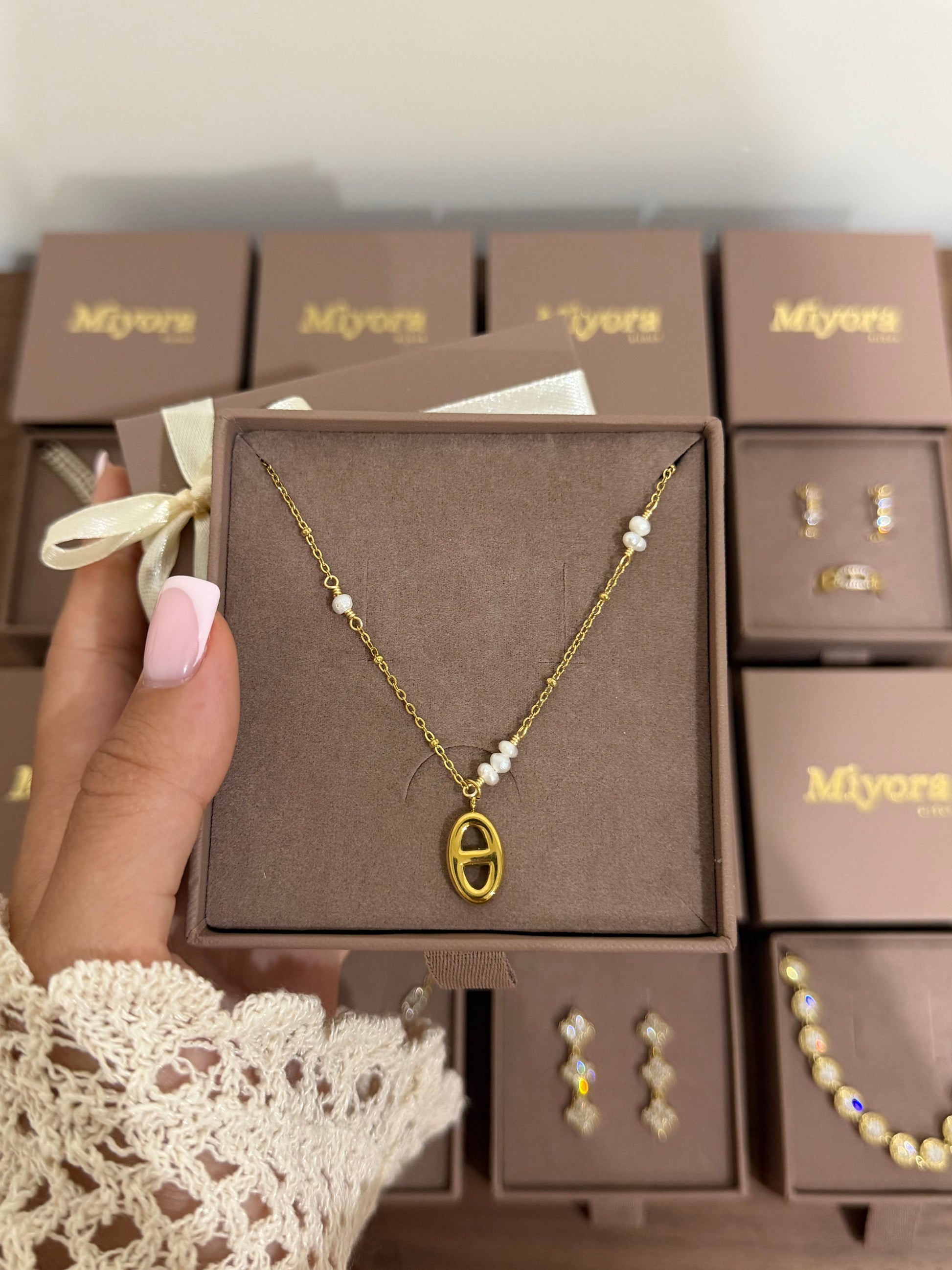 COLLIER BLANCHE