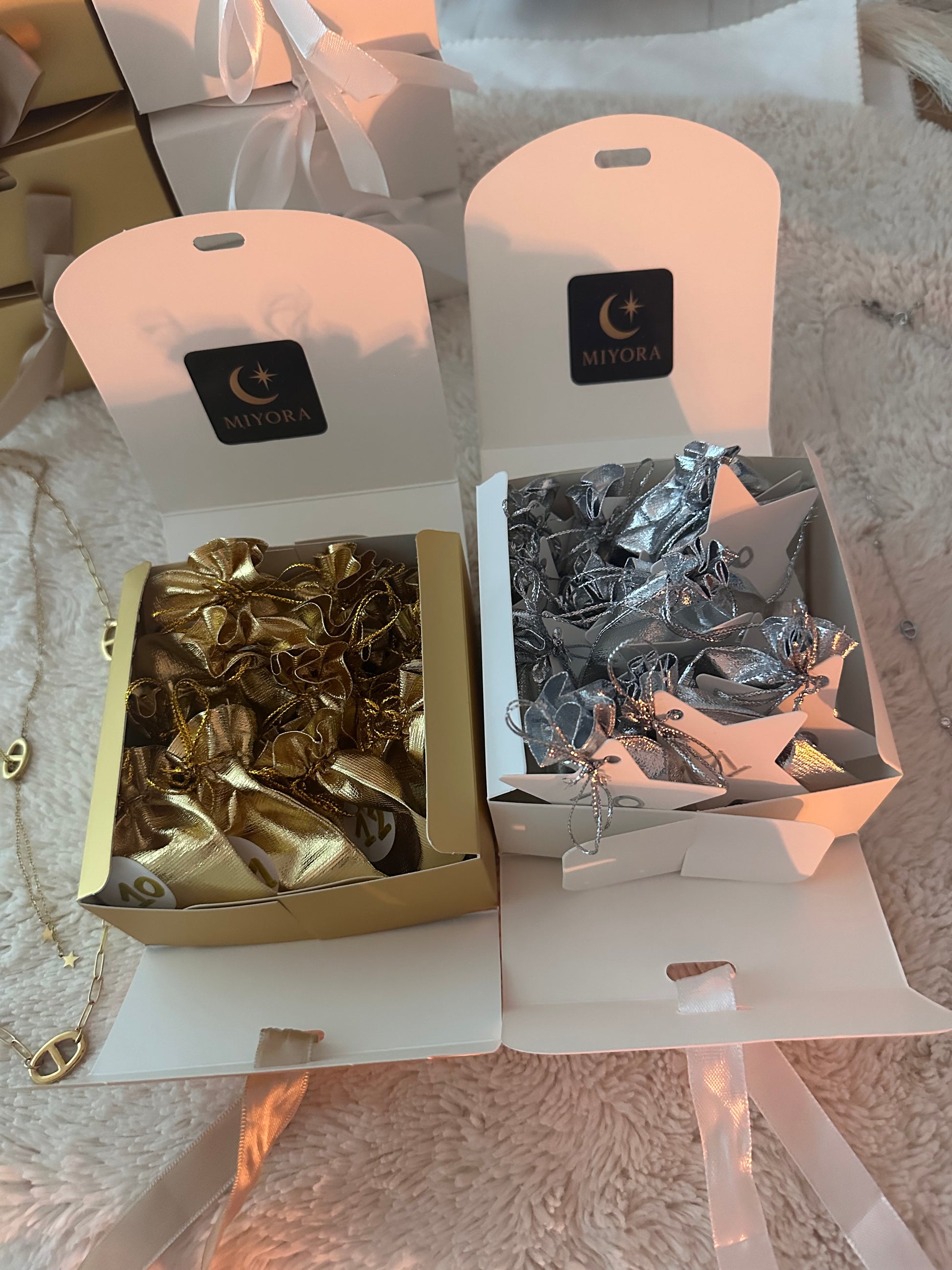 Calendrier de l’Avent Miyora🎄💫 12 cases