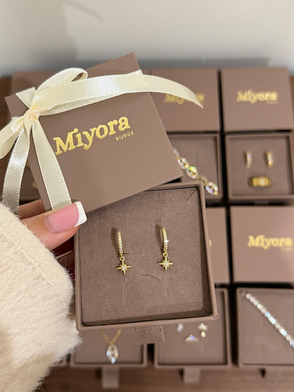 BOUCLES D’OREILLES AYA